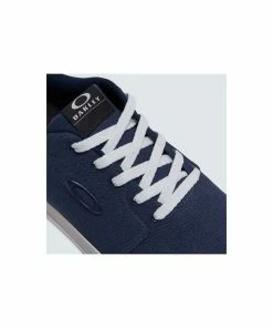 Oakley CANVAS FLYER SNEAKER SNEAKER - UNIVERSAL BLUE -Clubs Shop oakley canvas flyer sneaker sneaker universal blue p1846 2740 image