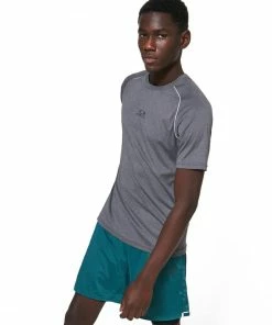 Oakley COMPRESSION SHORT 9 SHORT - Bayberry -Clubs Shop oakley compression short 9 short bayberry p7968 16010 image