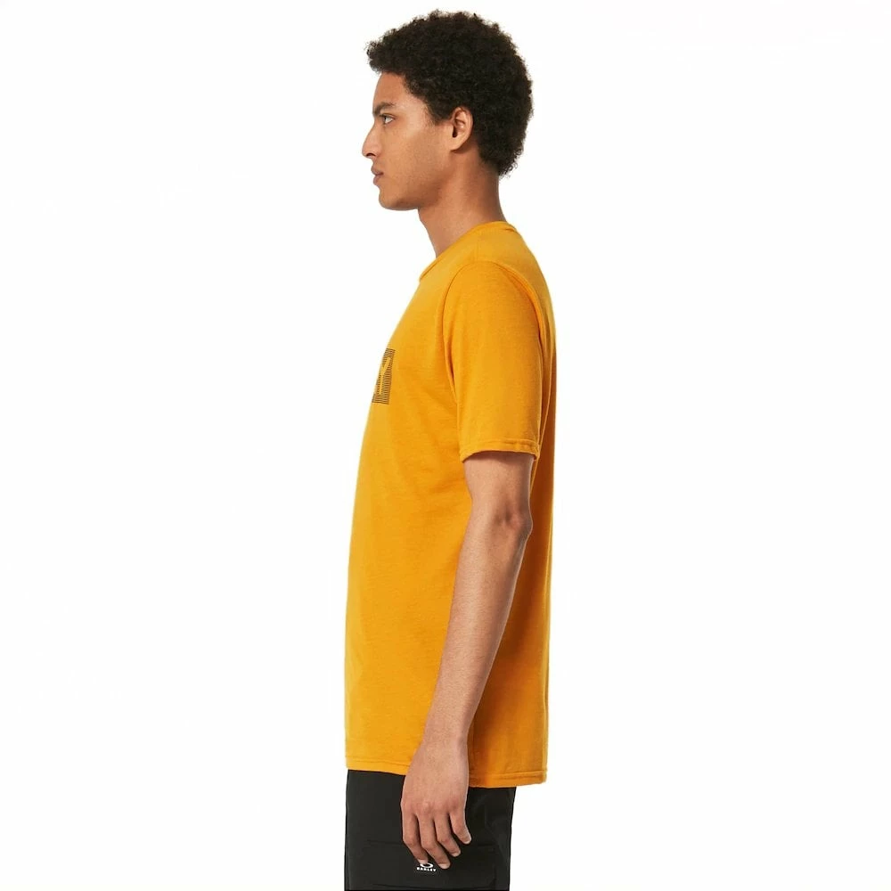 Oakley GRADIENT LINES B1B RC TEE T-SHIRT Amber Yellow 5 Oakley GRADIENT LINES B1B RC TEE T-SHIRT Amber Yellow - Image 3