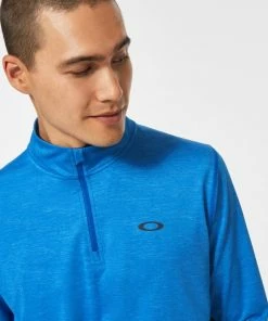 Oakley GRAVITY RANGE 1/4 Zip - OZONE Heather -Clubs Shop oakley gravity range 1 4 zip ozone heather p9514 20459 image