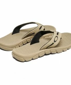 Oakley OPERATIVE SANDAL 2.0 - Rye -Clubs Shop oakley operative sandal 2 0 rye p9476 20302 image