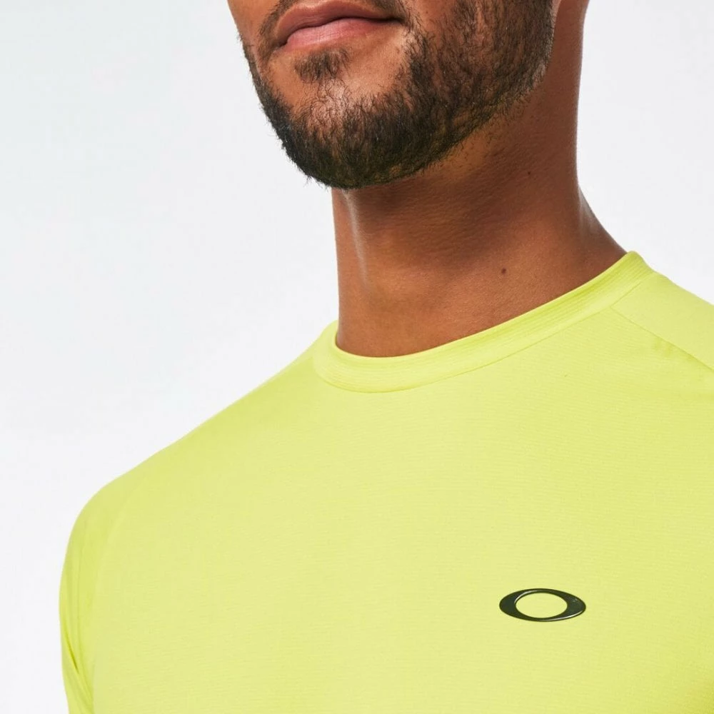 Oakley PERFORMANCE SS TEE - Sulphur 6 Oakley PERFORMANCE SS TEE - Sulphur - Image 4